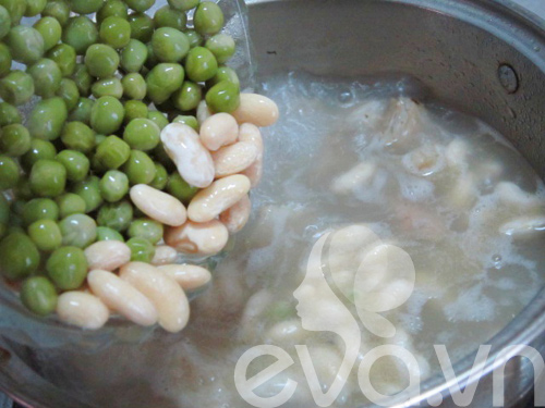 Hấp dẫn canh sườn hầm đậu - 6