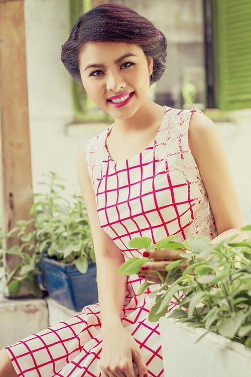 Vân Trang cực xinh với môi hồng - 5