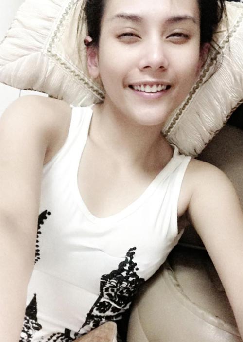 Angela Phương Trinh khoe lưng trần gợi cảm - 12