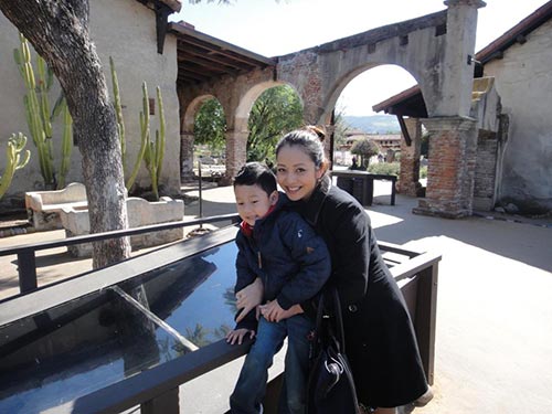 Jennifer Phạm hạnh phúc trong ngày sinh nhật - 3