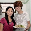 Làng sao - Mẹ Bùi Anh Tuấn phân trần vụ "bùng show"