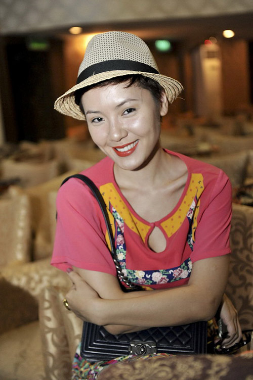 Lý Nhã Kỳ #039;lấn lướt#039; Mai Phương Thúy - 9