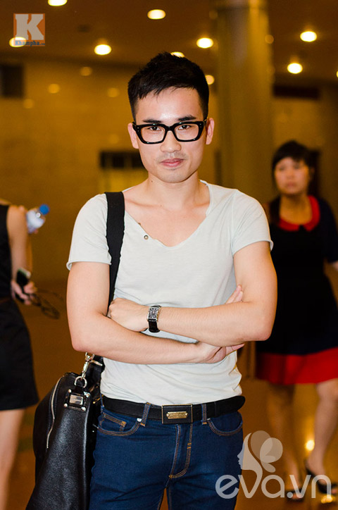 Hồng Quế khoe eo thon gợi cảm - 14