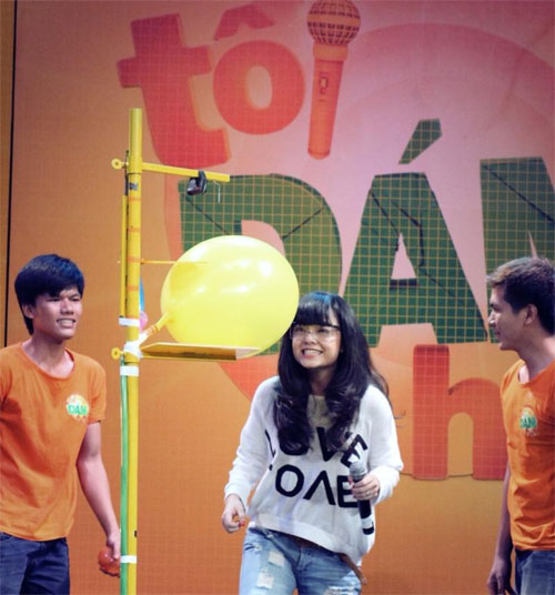 Trương Quỳnh Anh quot;xì tinquot; bên con trai - 13