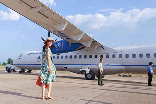 HH Trần Thị Quỳnh trẻ trung trước biển - 11