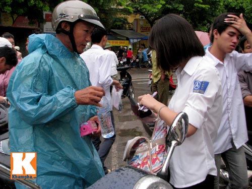 Sáng nay, thí sinh thi đại học đợt 2 - 5