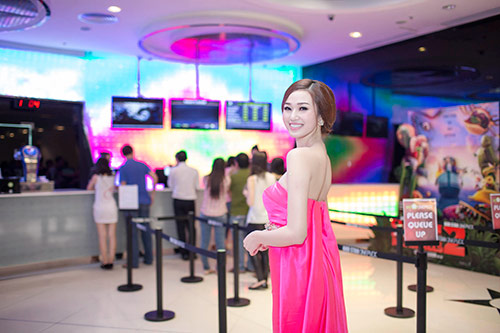 quot;Gái một conquot; Kim Hiền không thua người mẫu 9x - 9