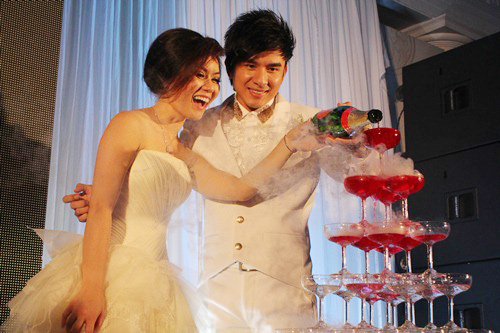 Thủy Tiên rạng rỡ bên chú rể Đan Trường - 6