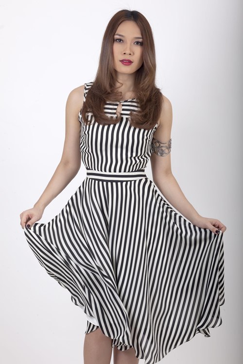 Mỹ Tâm khoe dáng chuẩn, chân thon - 10