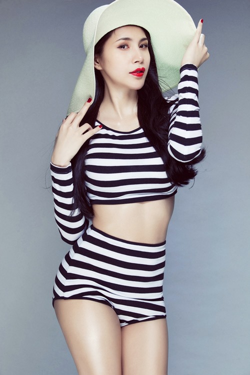 Ngỡ ngàng eo thon, bụng phẳng của Sao - 10