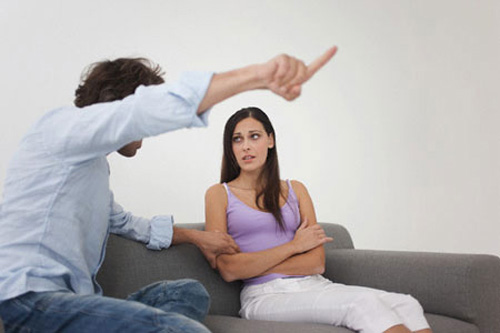 Đừng dại mà chửi vợ, bị phạt tiền đấy! - 2