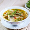Bếp Eva - Canh cá nấu măng chua cho cả nhà
