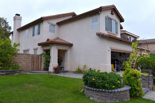 Thu Phương, Mỹ Linh thích thú trồng rau sạch tại nhà - 8