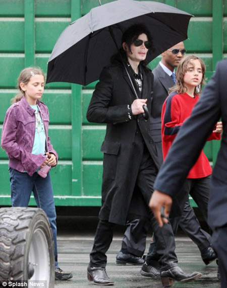 Michael Jackson biết trước mình sắp chết - 1