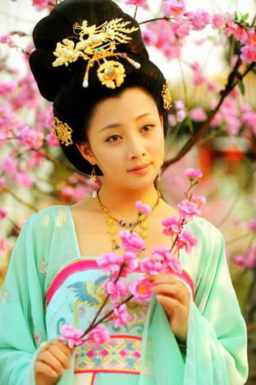 Ân Đào ‘lột xác’ từ Dương Quý Phi đến Võ Tắc Thiên - 2