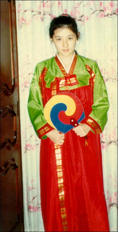 quot;Soiquot; nàng Dae Jang Geum xinh đẹp thời thơ ấu - 7