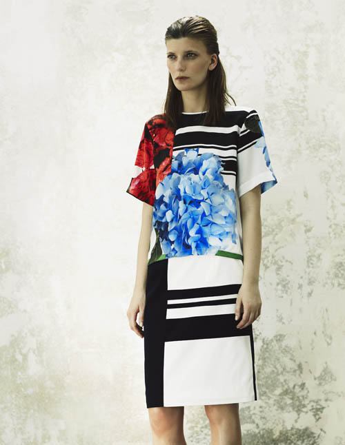 Preen #039;bùng nổ#039; họa tiết in hoa hiện đại - 8