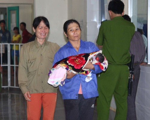 Vụ 3 trẻ tử vong: Niêm phong toàn bộ lô vaccine viêm gan B - 1