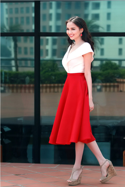 Đầm đỏ dự tiệc dáng xòe cổ sơ mi HL26-08 | Thời trang công sở K&K Fashion