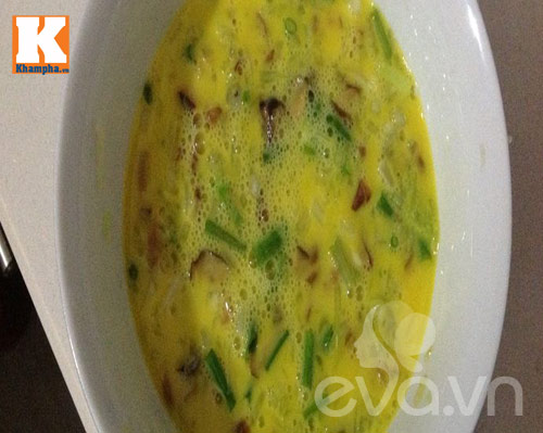 Trứng hấp tôm, con ốm cũng thèm - 7