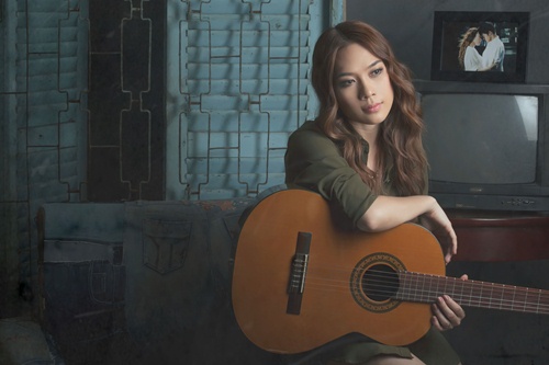 Mỹ Tâm tự tay đệm đàn trong đêm nhạc riêng - 6