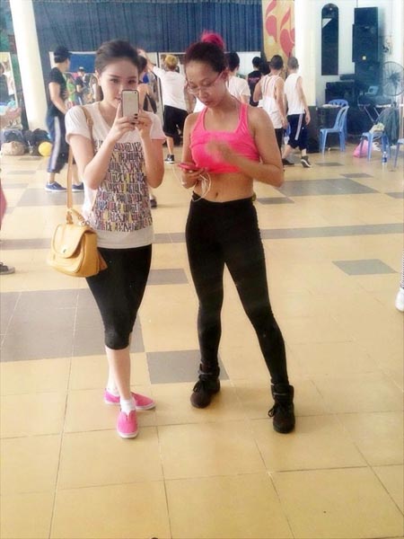 Văn Mai Hương khoe ảnh thời quot;mũm mĩmquot; - 11