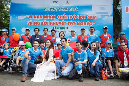 Khánh My đẹp đôi bên Nam vương người Việt toàn cầu - 4