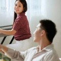Eva tám - Khinh bỉ kẻ cướp chồng của bạn thân