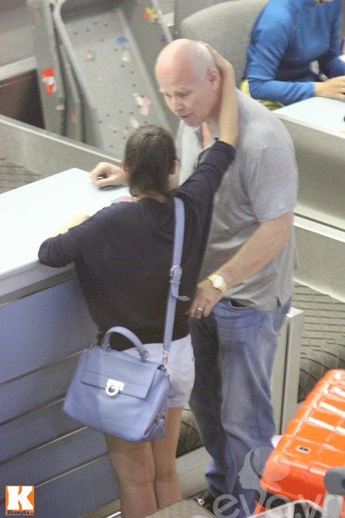 Thu Minh bỏ showbiz đi quot;ở ẩnquot; 2 tháng - 10