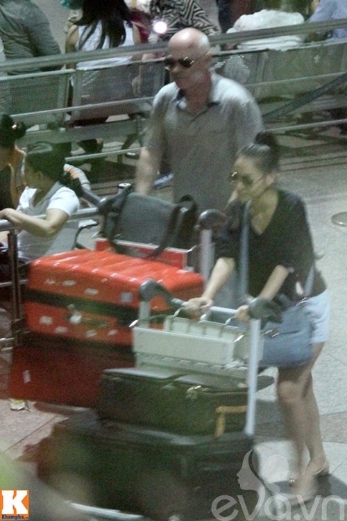 Thu Minh bỏ showbiz đi quot;ở ẩnquot; 2 tháng - 4