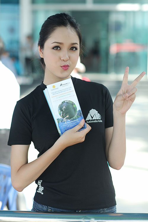 Á hậu Hoàng Anh kêu gọi bảo vệ gấu - 6