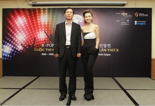 Đinh Hương sexy ngồi quot;ghế nóngquot; - 6