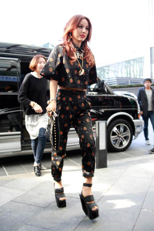 quot;Hỏi thămquot; 3 quý cô thời trang sành điệu nhất Kbiz - 18