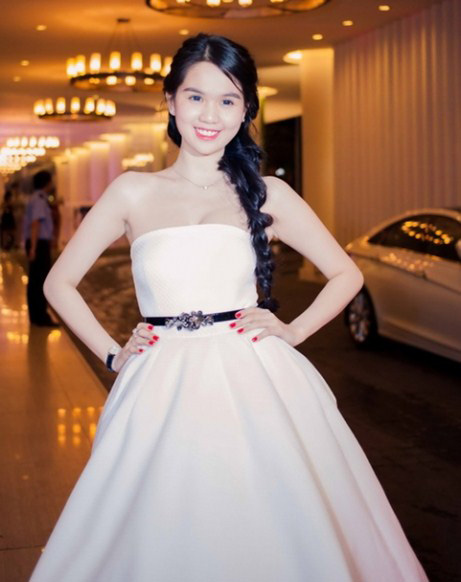 Mượn đồ còn mác: Chiêu #039;sĩ diện#039; của Sao - 5