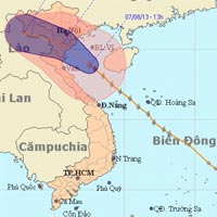 Chưa vào đất liền, bão số 6 đã gây mưa rất to