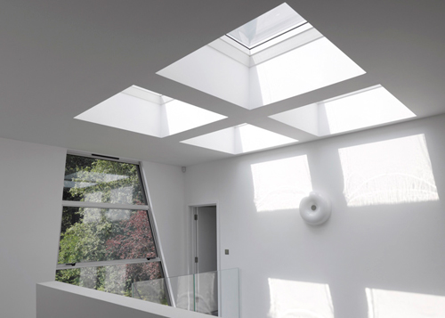 Tò mò nội thất nhà nửa kín nửa hở - 8