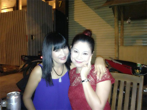 Ngọc Trinh khoe em kết nghĩa xinh đẹp - 14