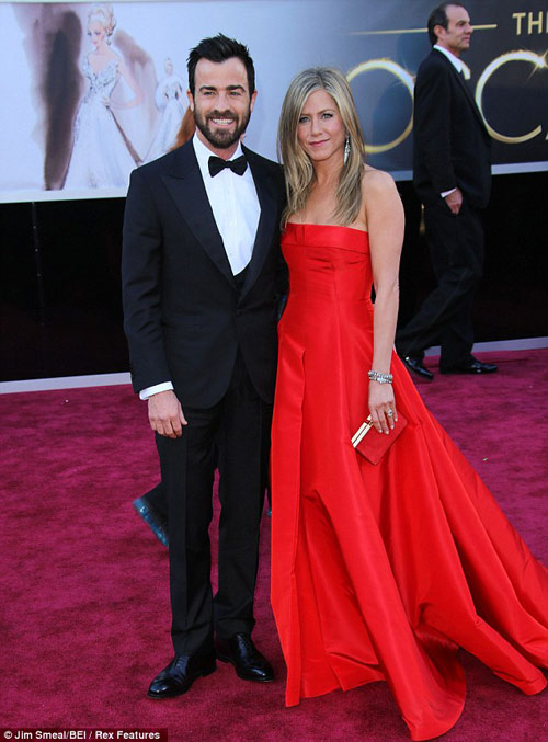 Jennifer Aniston bí mật làm đám cưới - 1