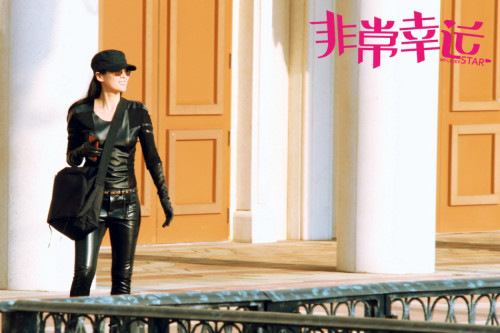 Ngắm Chương Tử Di hóa quot;tắc kè hoaquot; - 6