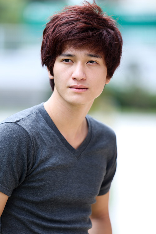 Huỳnh Anh: Bạn gái tôi đã đủ tuổi để vượt rào - 3