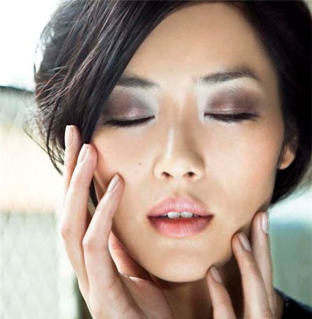 Cách trang điểm hợp mắt người châu Á - 3