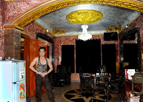 Biệt thự trăm tỉ khác người của quot;ông hoàng nhạc sếnquot; - 13