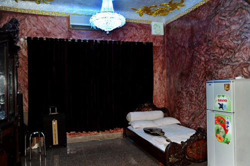 Biệt thự trăm tỉ khác người của quot;ông hoàng nhạc sếnquot; - 15