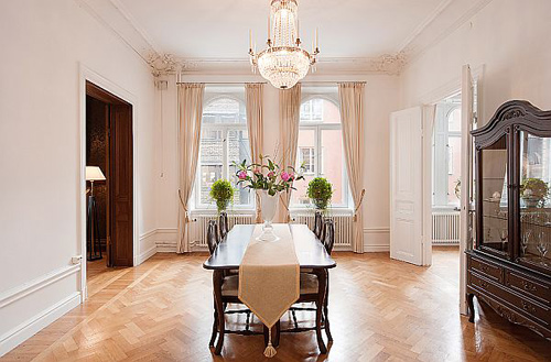 Khoác áo mới cho phòng ăn trẻ trung hơn - 6