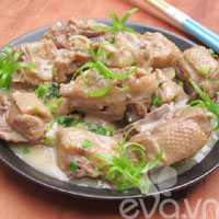 Thích mê canh vịt nấu khoai sọ - 13