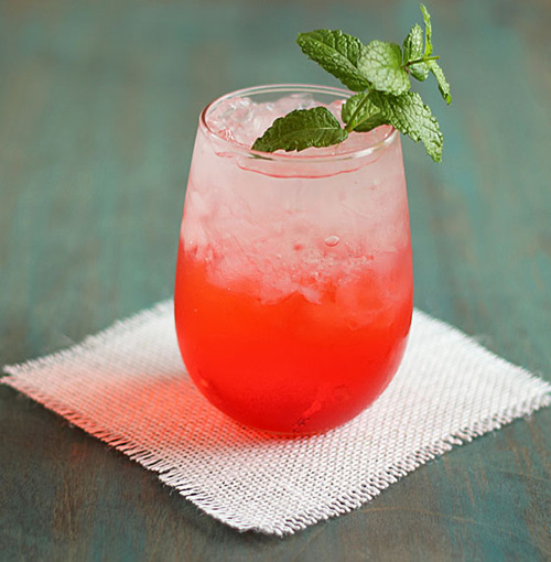 Cocktail rượu rum chanh leo - 1
