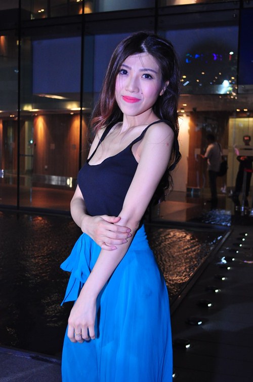 Dustin Nguyễn lần đầu khoe bà xã xinh đẹp - 17