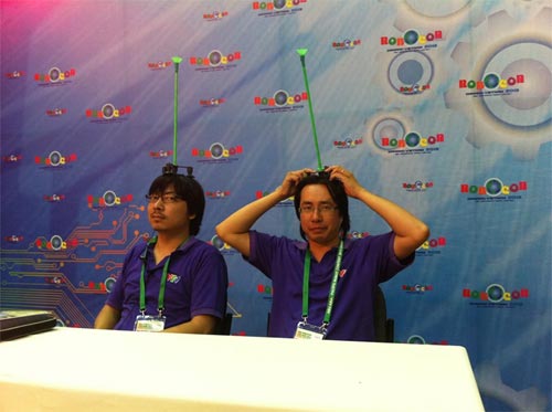 Mỹ Linh mừng sinh nhật bên Trizzie Phương Trinh - 14