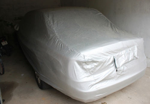 Đại gia gỗ cầm lái siêu xe Roll Royce gây tai nạn - 2