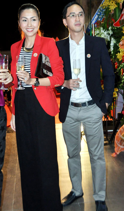 Ngọc nữ Hà Tăng #039;phải lòng#039; chấm bi - 9